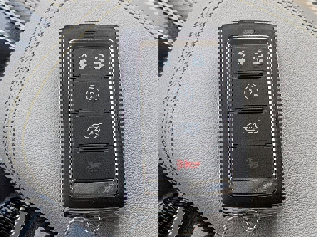 New 2024 Jeep Wagoneer 2WD w/ Convenience Group I image 33