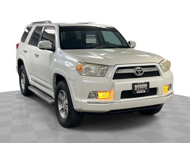 Used 2011 Toyota 4Runner SR5 w/ Convenience Pkg image 1