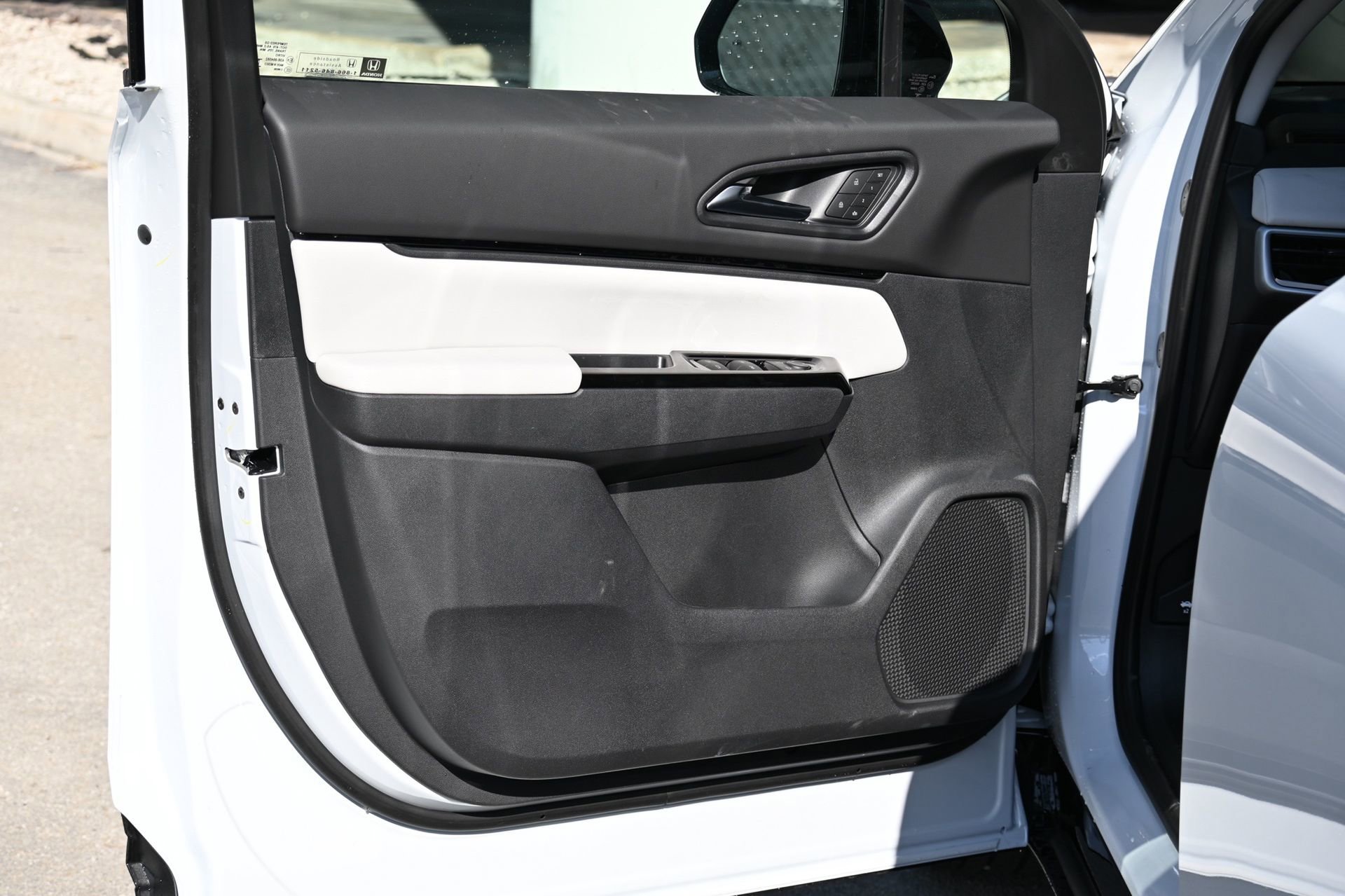 New 2026 Honda Prologue Touring image 10