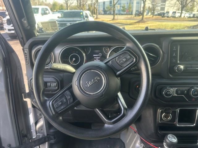 Used 2018 Jeep Wrangler Unlimited Sport image 11