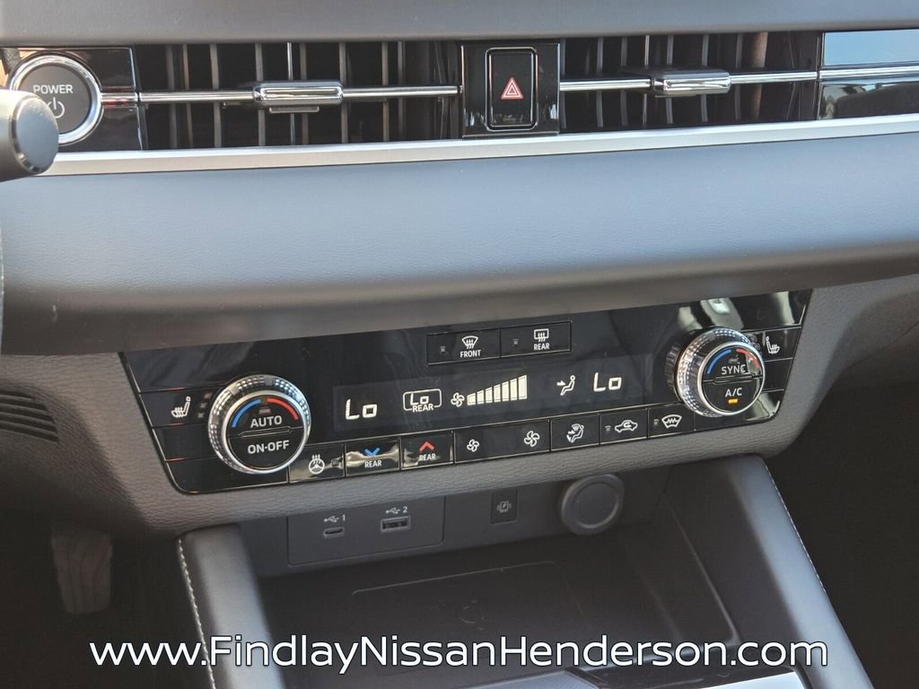 New 2026 Nissan Rogue Platinum image 16