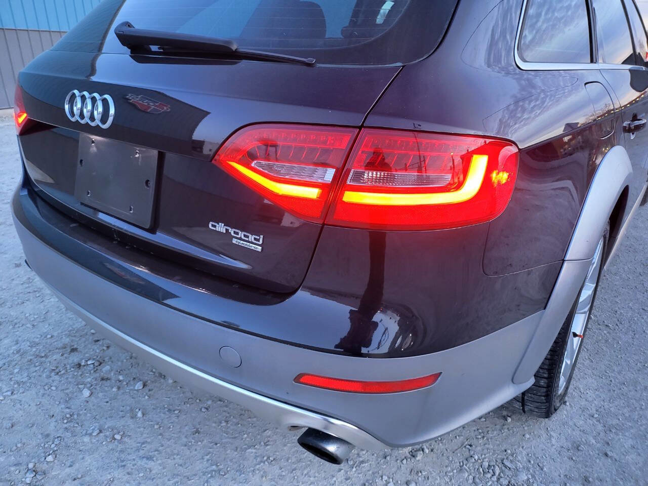 Used 2013 Audi A4 Premium Plus w/ Premium Plus Pkg AWD/4WD image 5