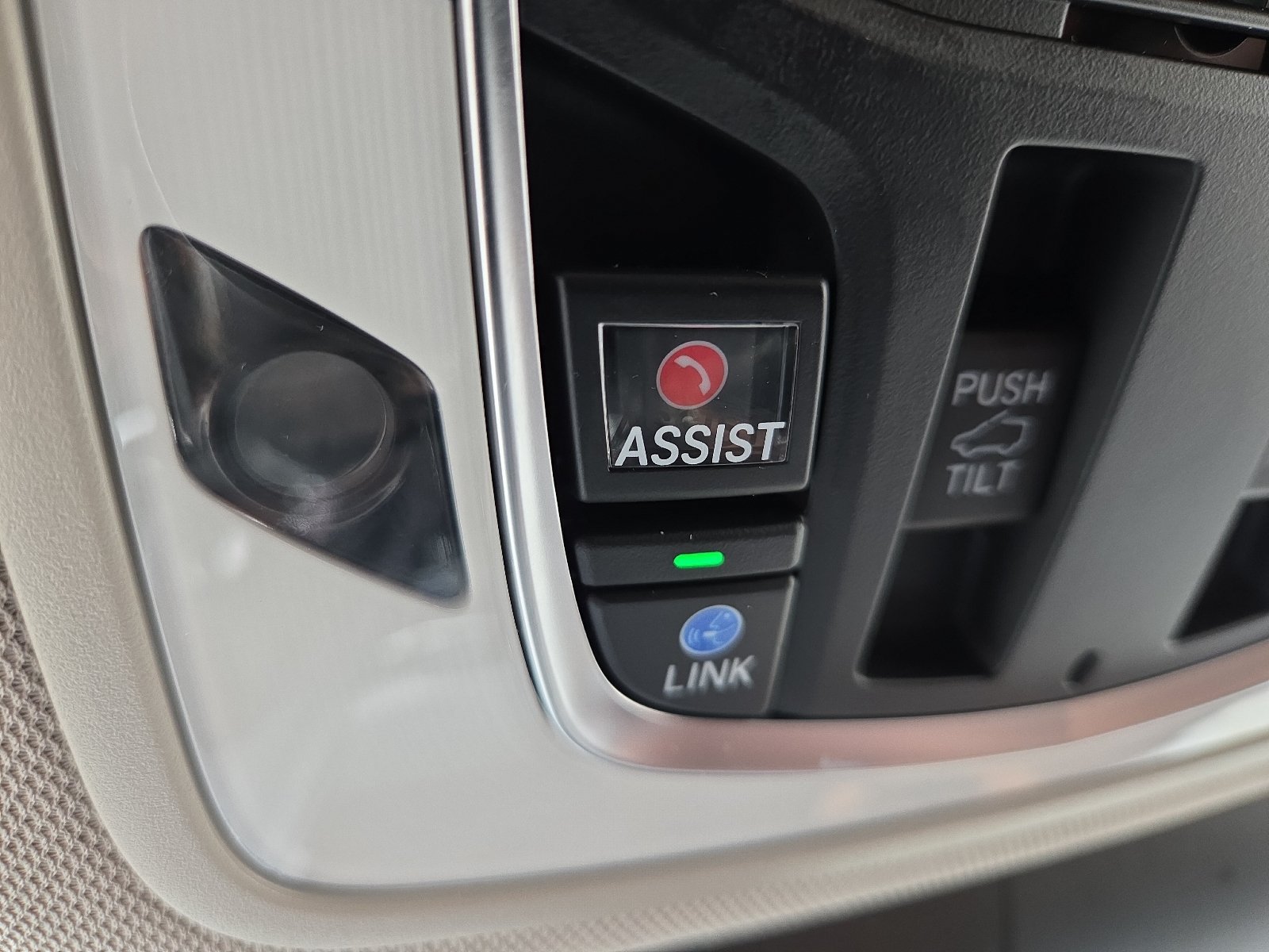 Used 2023 Acura RDX w/ Technology Package FWD image 22
