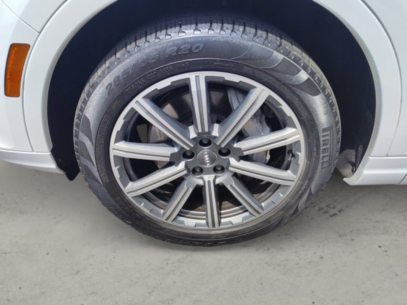 Used 2018 Audi Q7 3.0T Prestige AWD/4WD image 9
