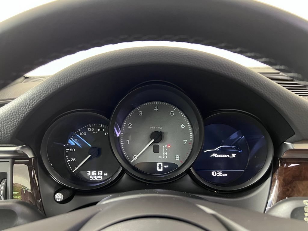 Certified 2023 Porsche Macan S AWD/4WD image 30