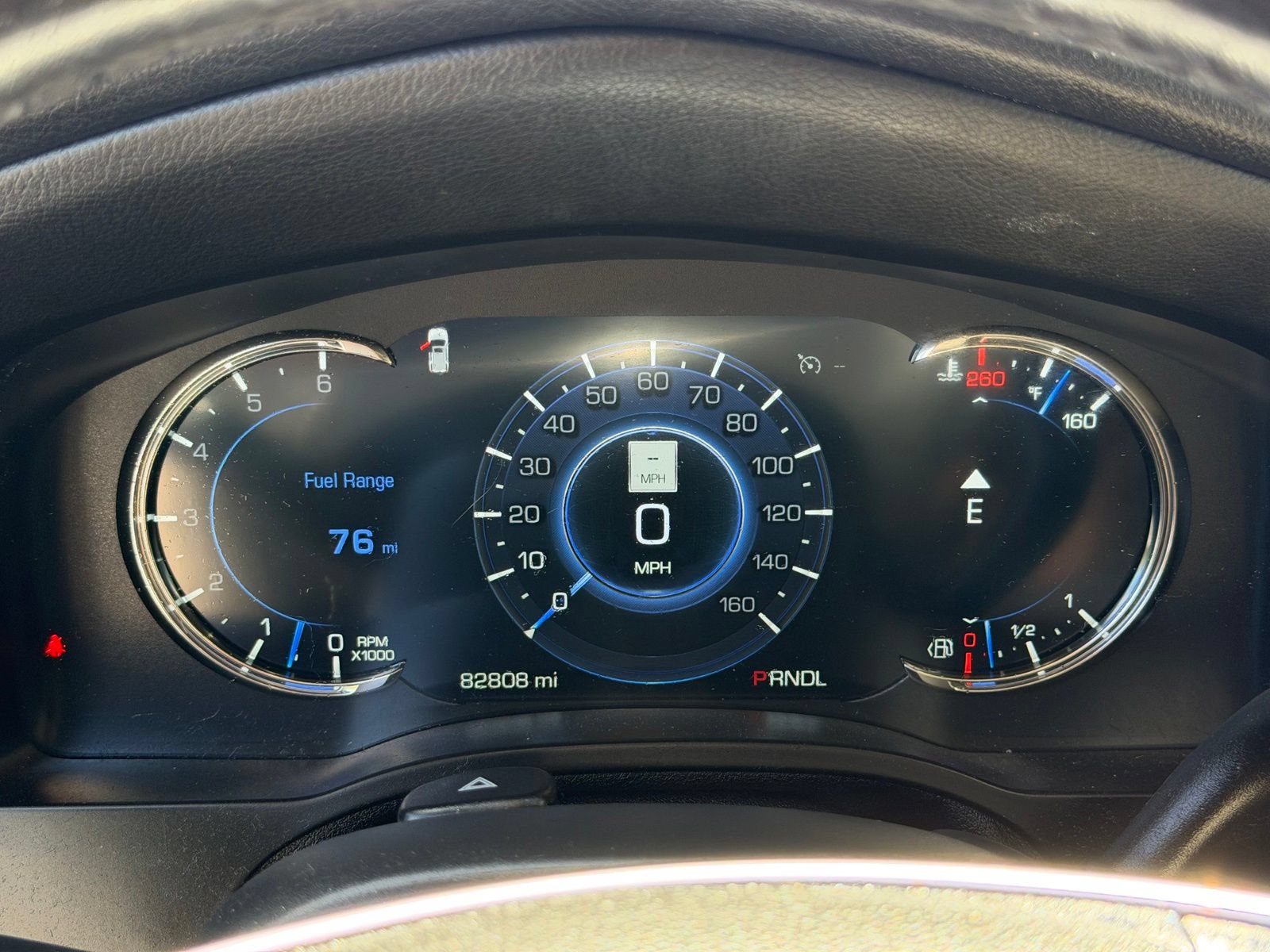Used 2018 Cadillac Escalade Luxury AWD/4WD image 24