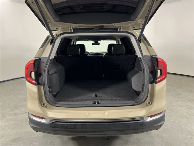 Certified 2022 GMC Terrain AT4 w/ Infotainment Package II image 26