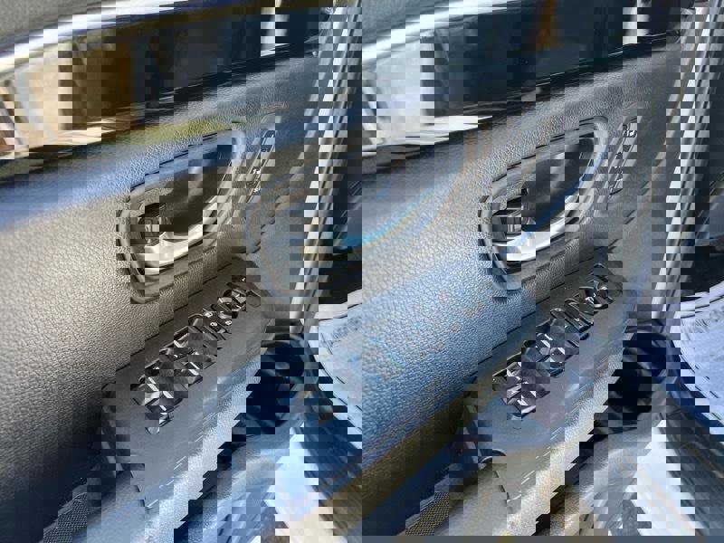 Used 2024 Honda Pilot Touring image 31