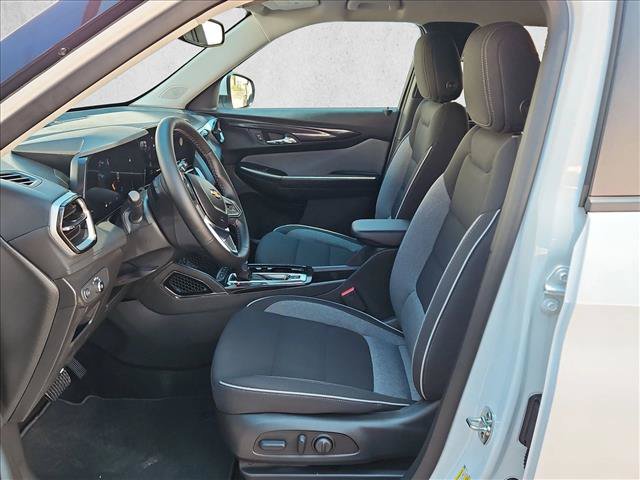 New 2026 Chevrolet TrailBlazer LT w/ Convenience Package FWD image 4