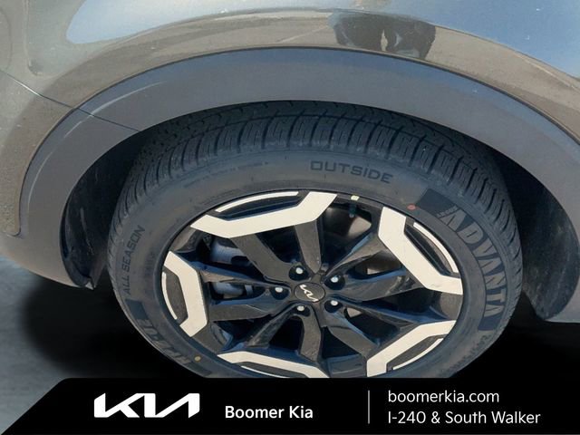 Certified 2025 Kia Telluride S AWD/4WD image 9