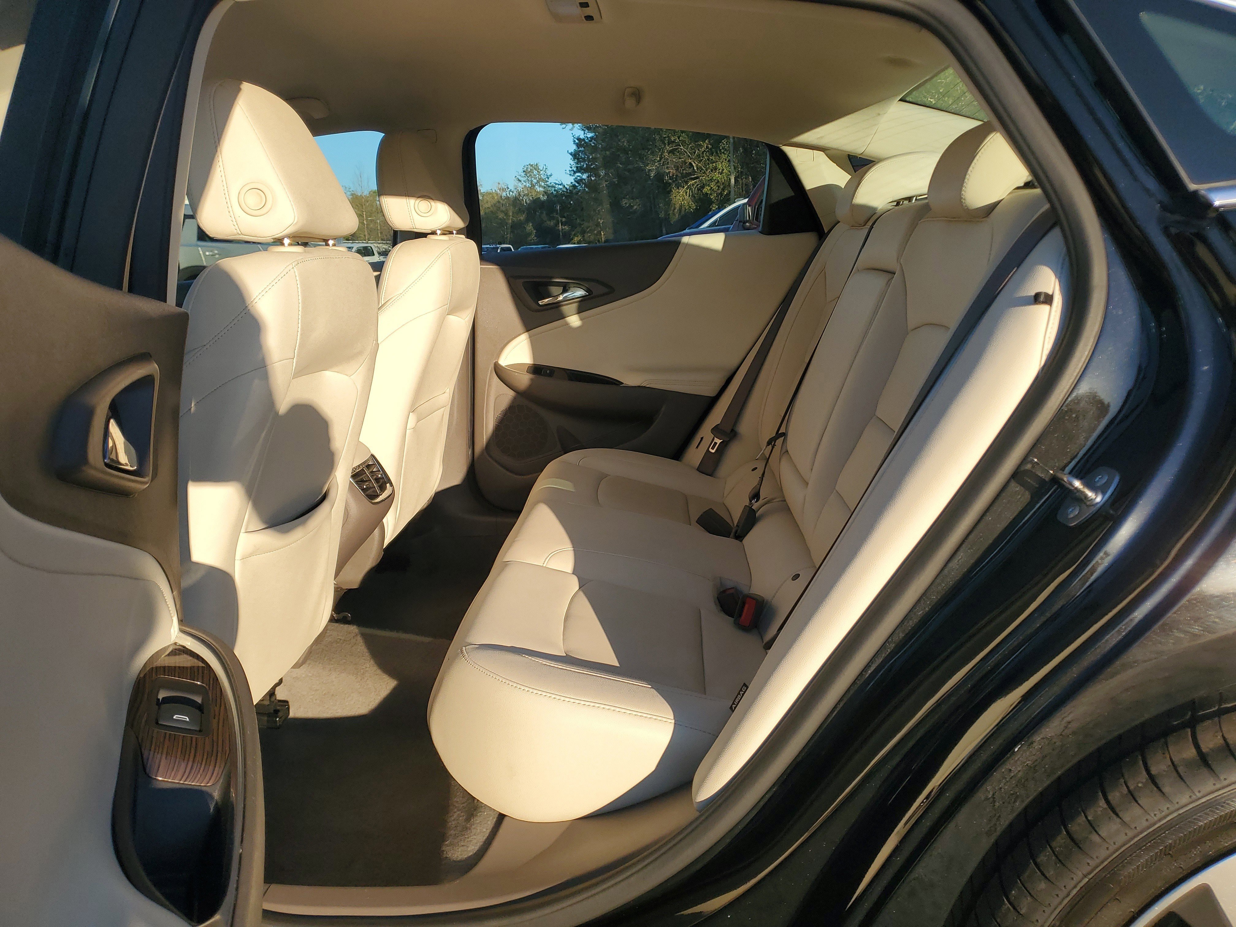 Used 2024 Chevrolet Malibu LT image 24