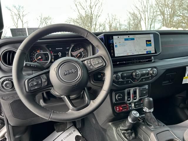 New 2025 Jeep Wrangler Rubicon AWD/4WD image 15