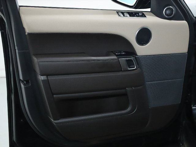 Used 2022 Land Rover Range Rover Sport HSE Silver Edition image 17