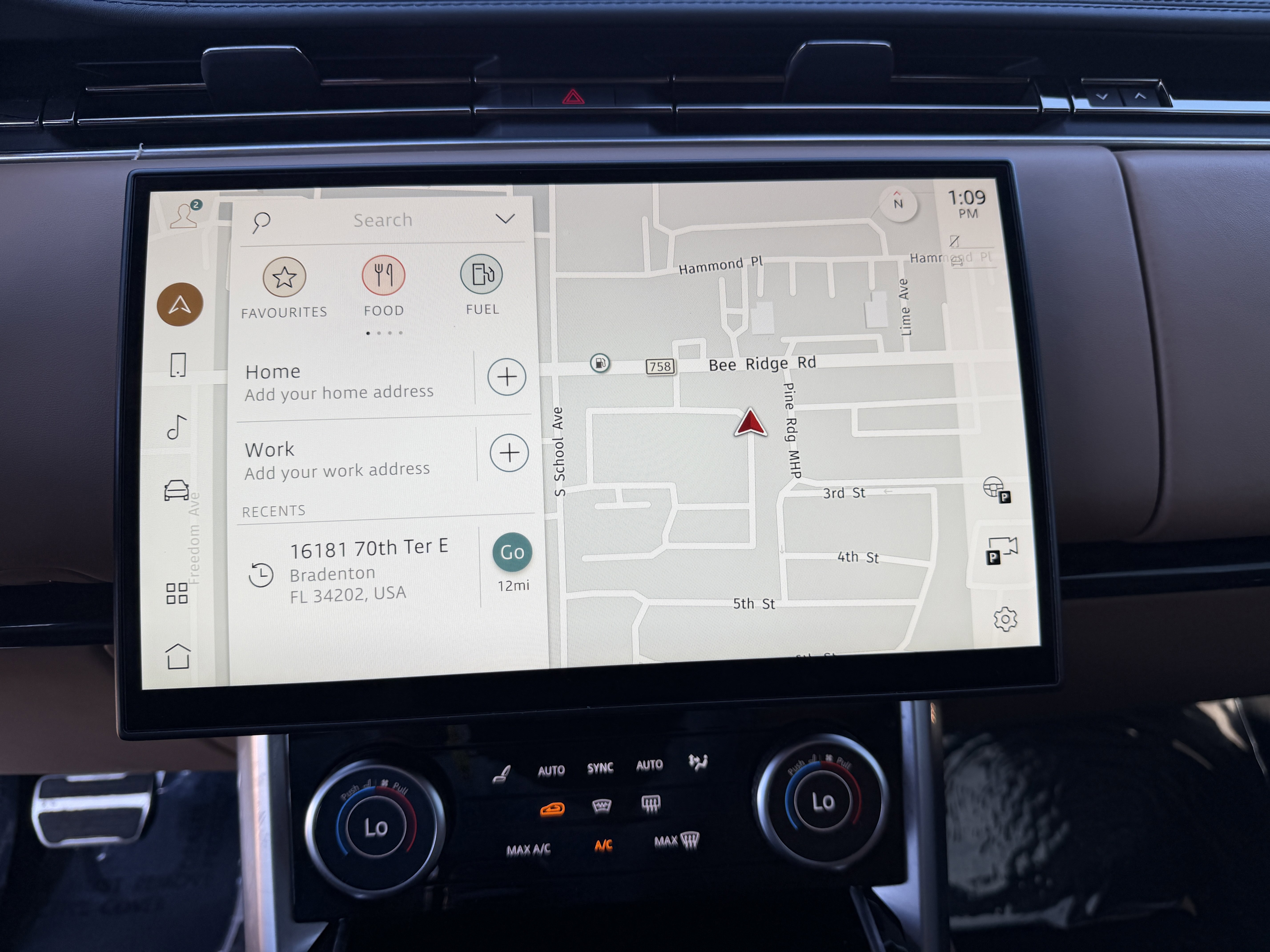 Used 2023 Land Rover Range Rover Long Wheelbase Autobiography image 21