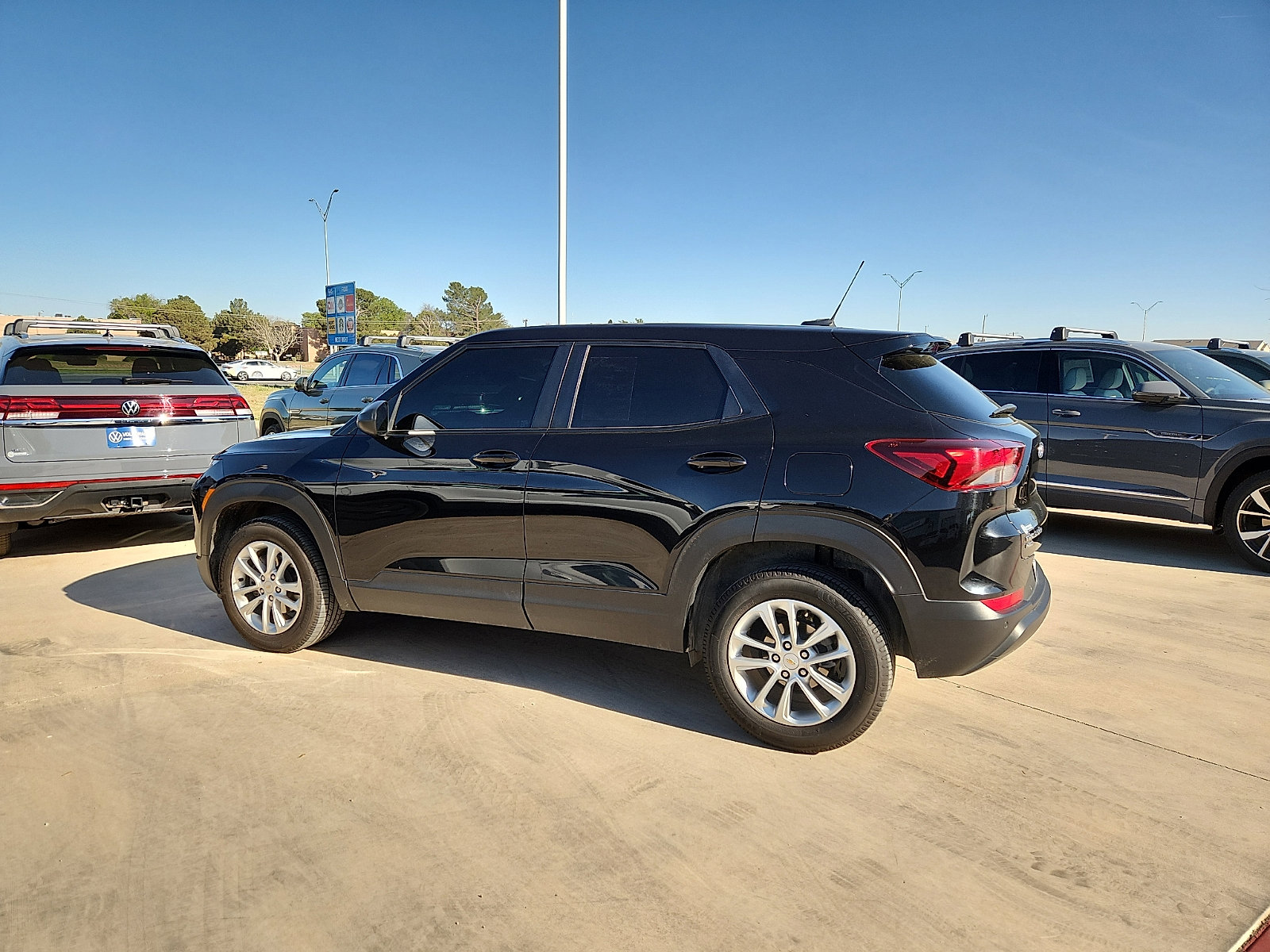 Used 2024 Chevrolet TrailBlazer LS w/ LS Convenience Package image 4
