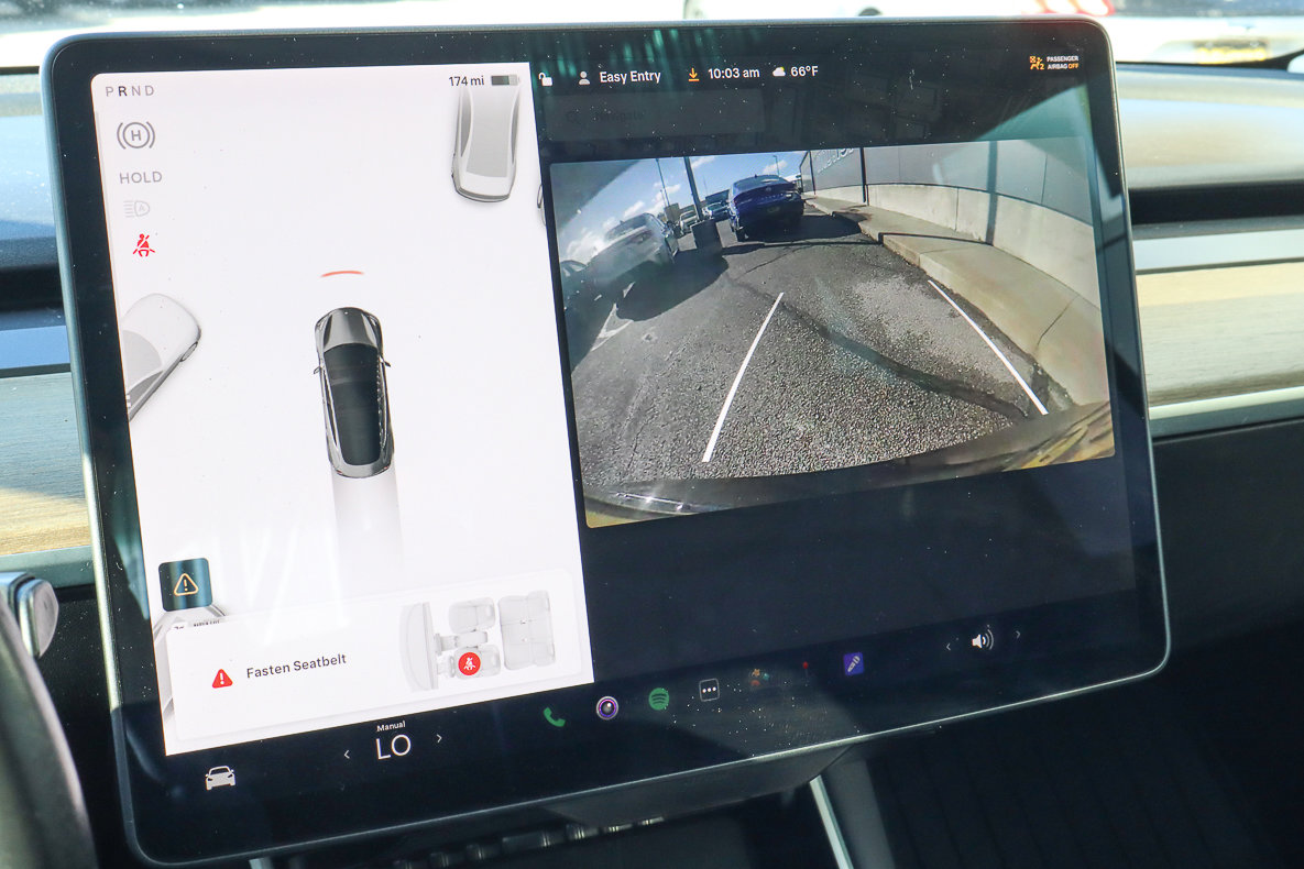 Used 2019 Tesla Model 3 Performance image 12