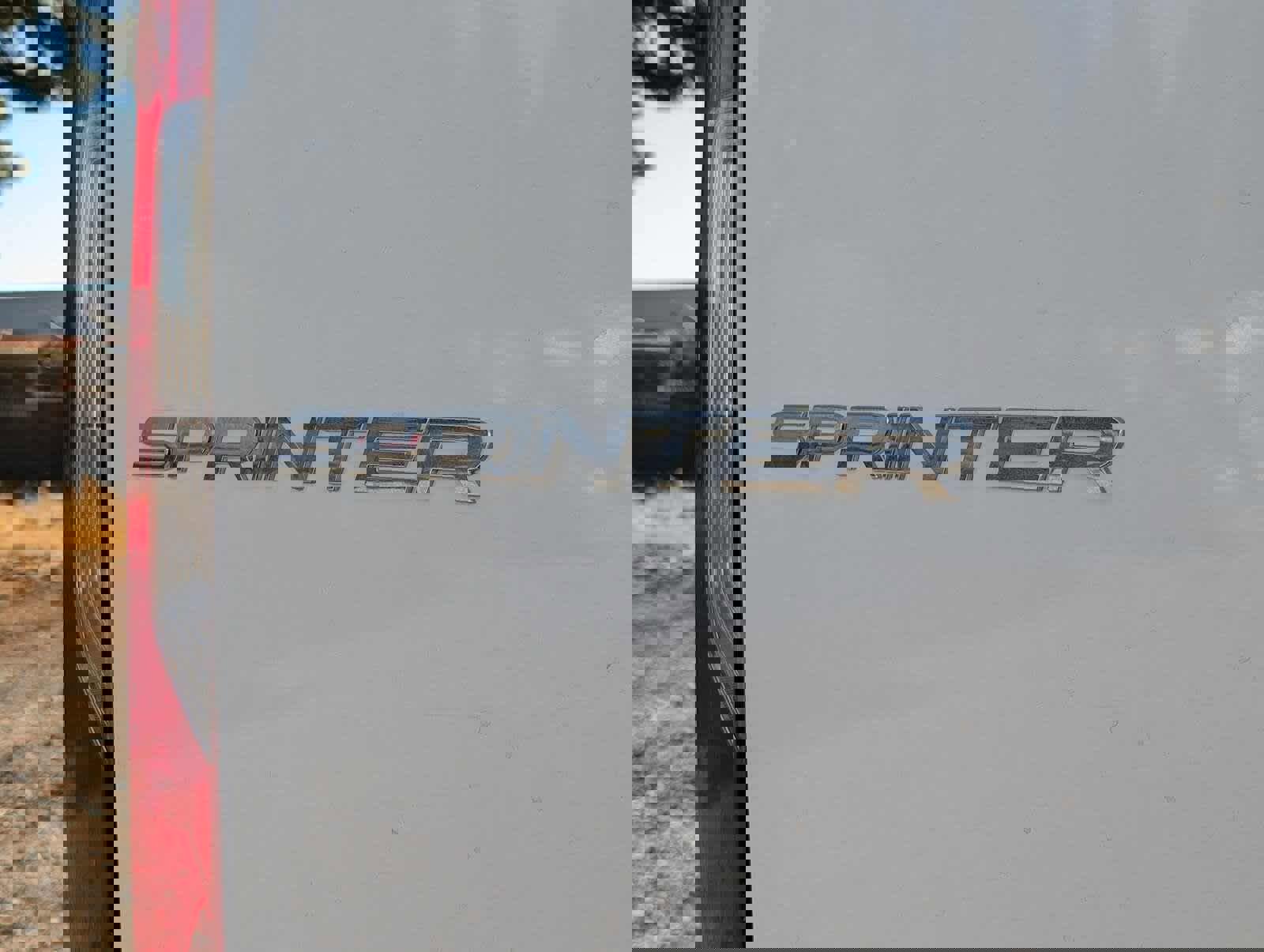 Used 2024 Mercedes-Benz Sprinter 3500 image 18