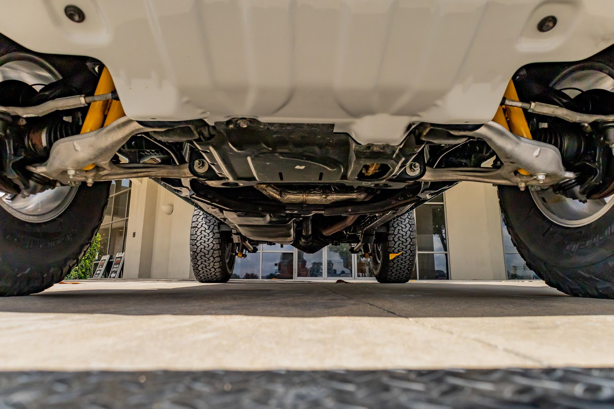 Used 2025 Ford Bronco Heritage Edition image 14