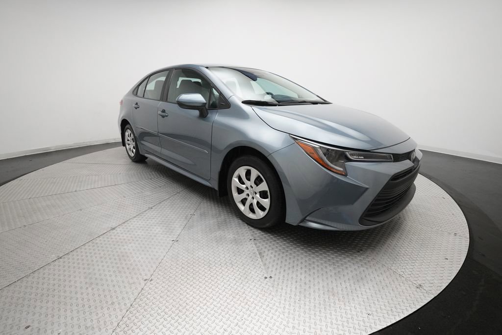 Used 2024 Toyota Corolla LE FWD image 34
