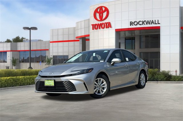 New 2025 Toyota Camry LE w/ Convenience Package