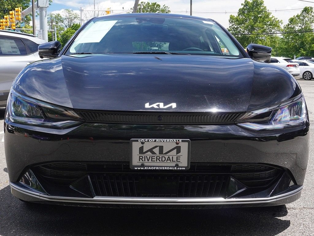 Used 2022 Kia EV6 Wind w/ Wind Technology Package AWD/4WD image 13