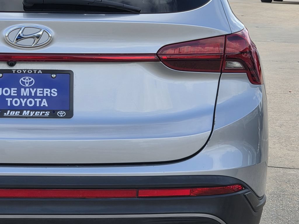 Used 2023 Hyundai Santa Fe SEL FWD image 9