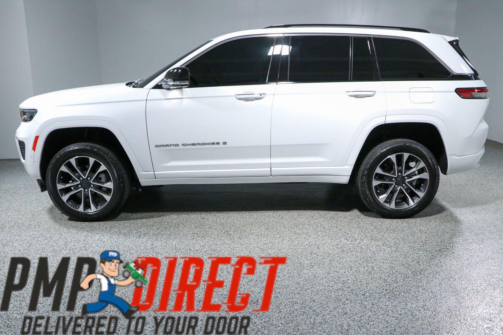 Used 2022 Jeep Grand Cherokee Overland w/ Adv Protech Group III AWD/4WD image 10