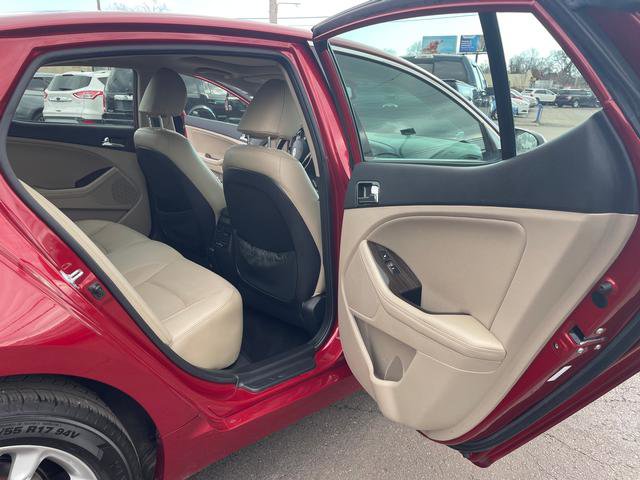 Used 2012 Kia Optima EX w/ Premium Pkg image 14