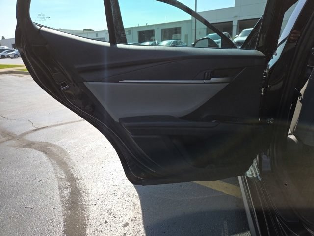 Used 2026 Toyota Camry SE FWD image 13