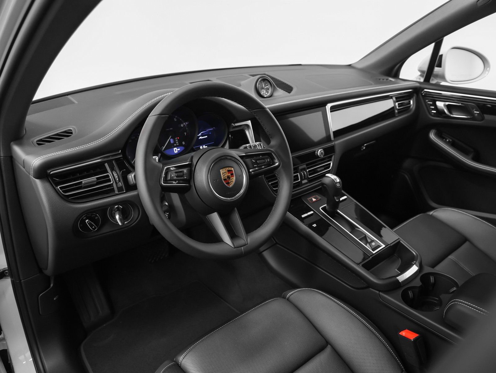 New 2026 Porsche Macan image 48