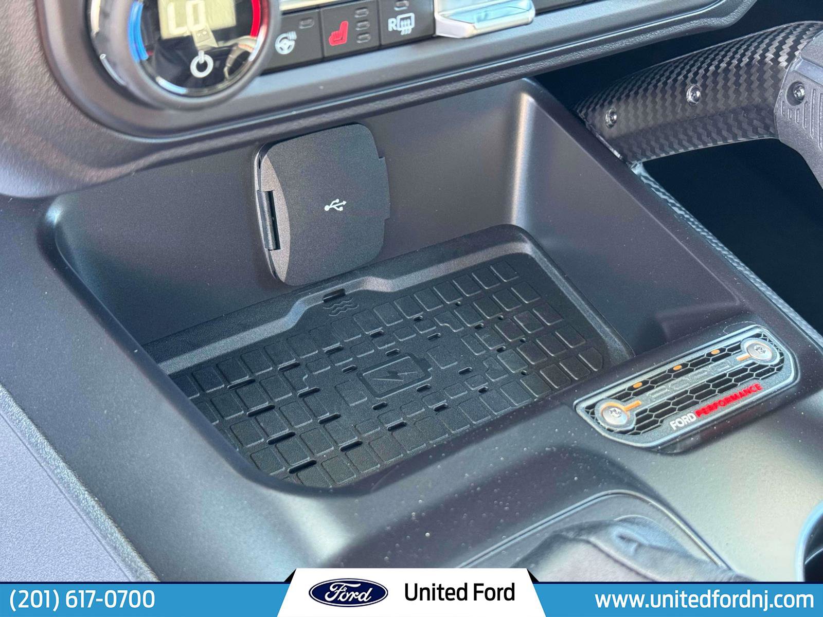 Used 2024 Ford Bronco Raptor w/ Interior Carbon Fiber Pack 6 image 16