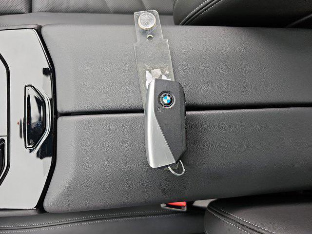 Used 2024 BMW 530i w/ Convenience Package image 37