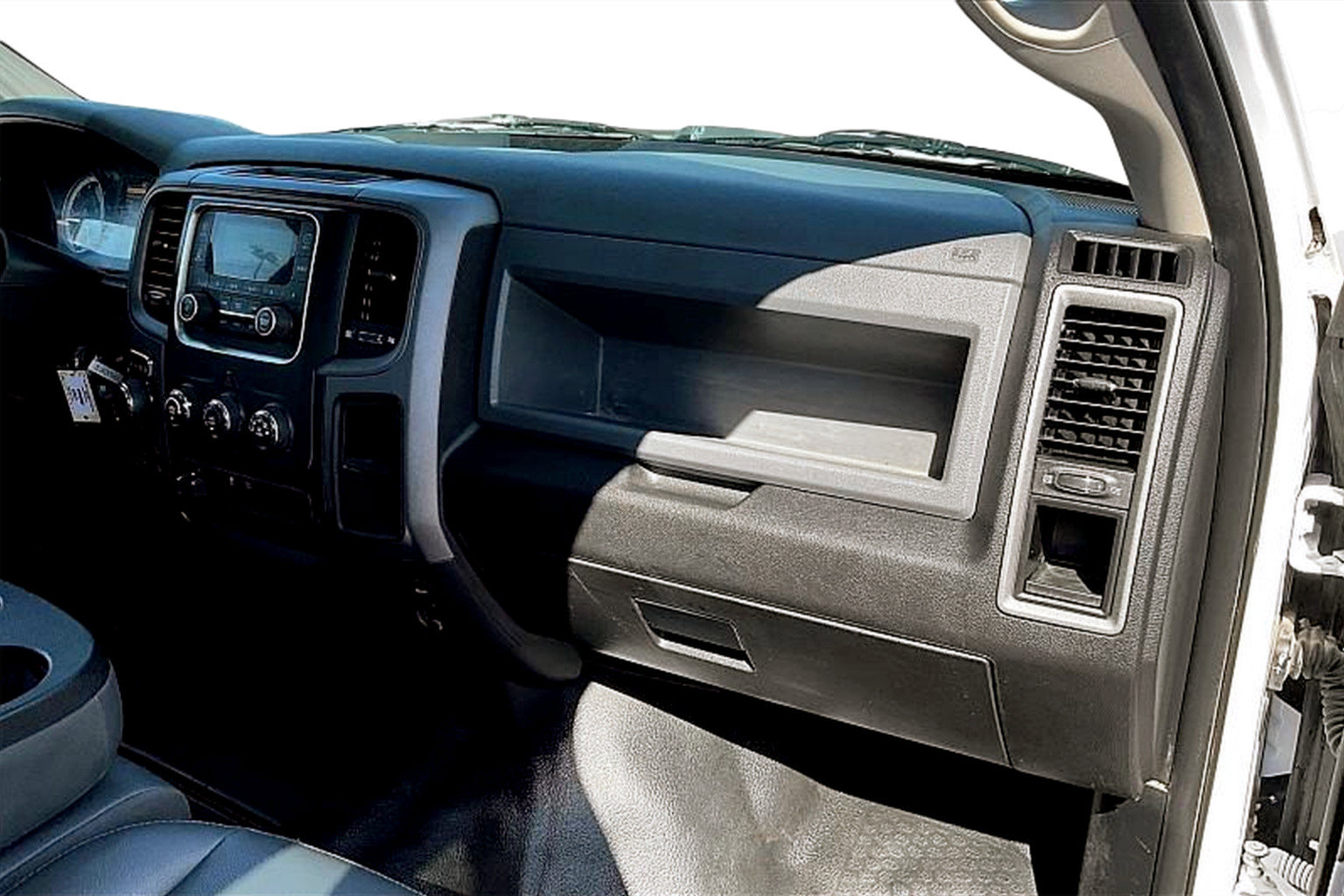 Used 2018 RAM 1500 Tradesman w/ Protection Group image 17