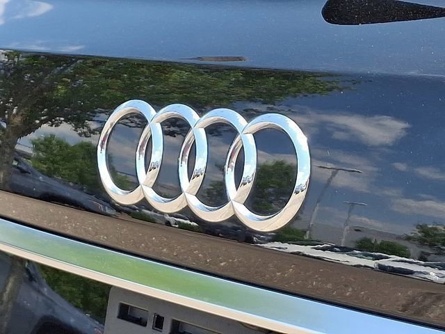 Used 2021 Audi Q7 2.0T Premium image 33