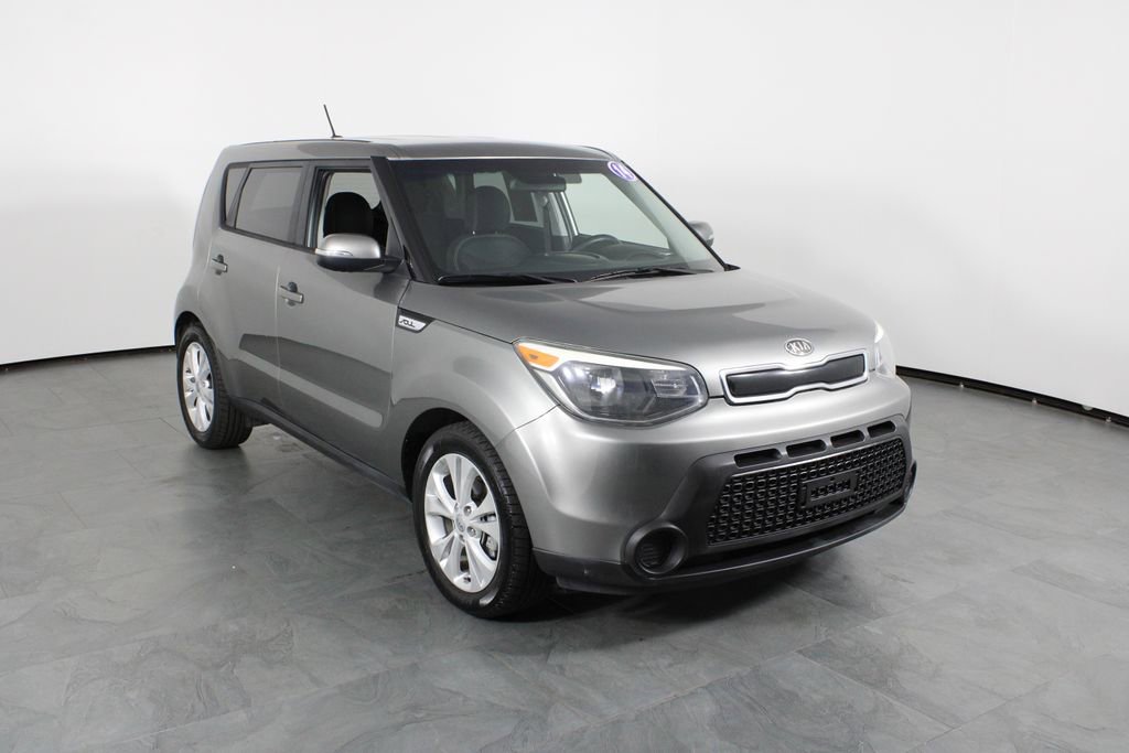 Used 2014 Kia Soul + image 11