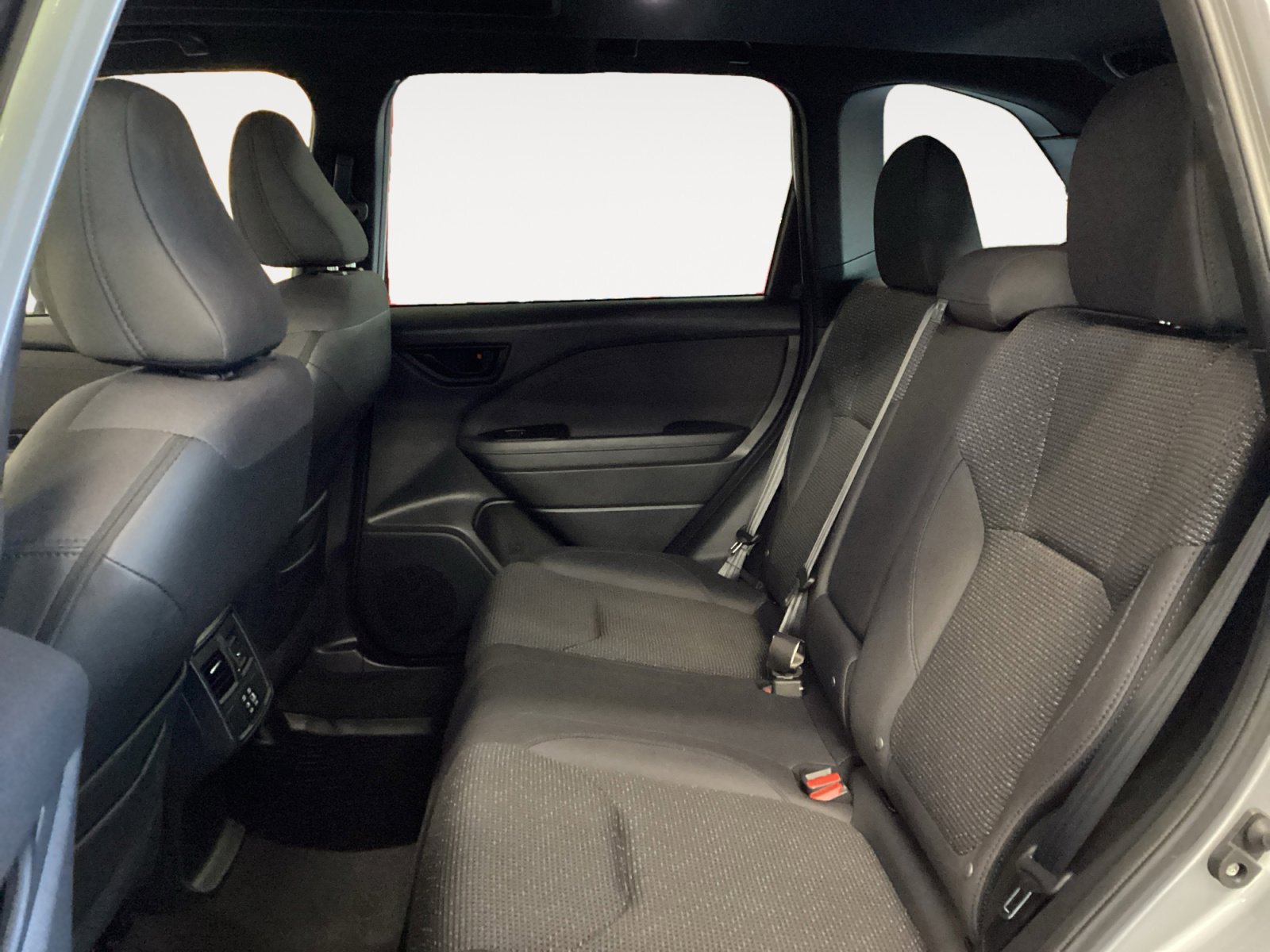 Certified 2025 Subaru Forester Premium w/ Convenience Package #1 image 13