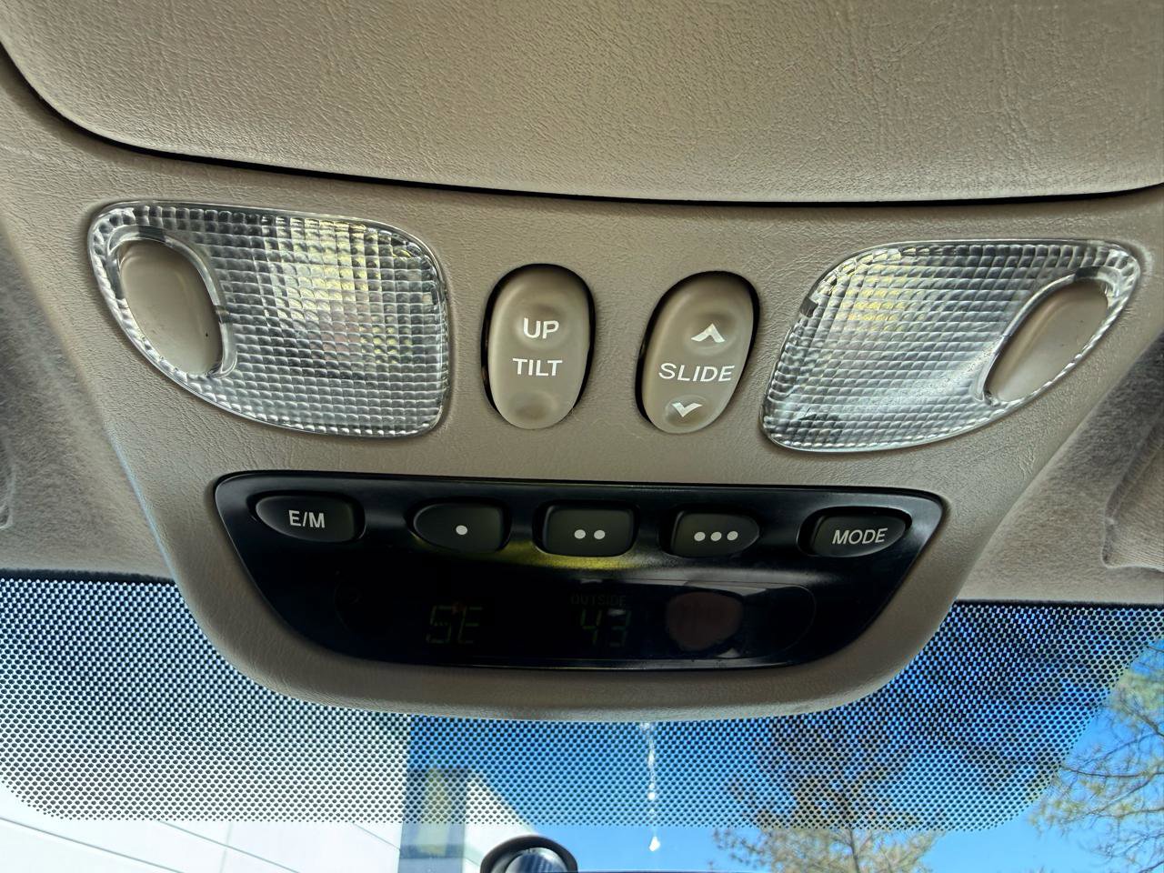 Used 2006 Toyota Sequoia SR5 image 49