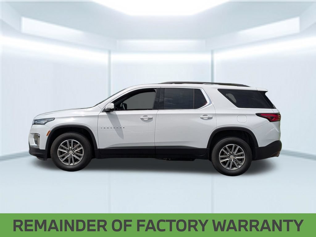 Used 2023 Chevrolet Traverse LT w/ LPO, Cargo Package FWD image 2
