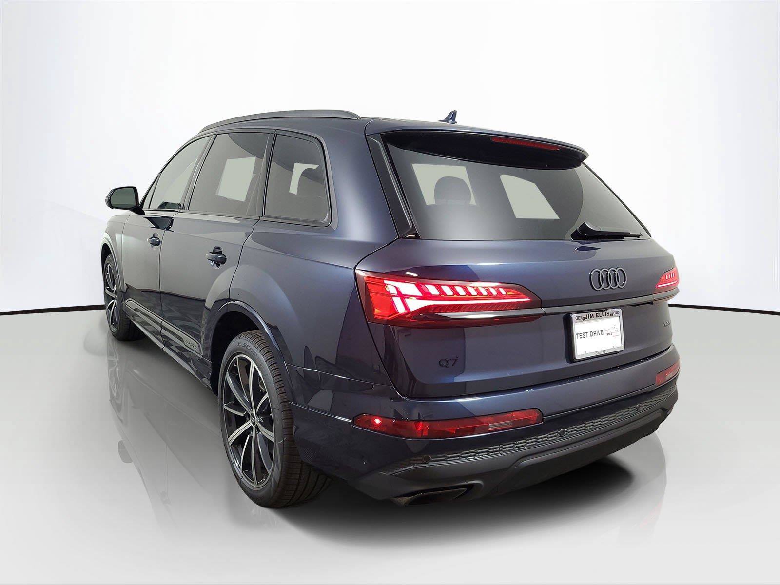 New 2026 Audi Q7 2.0T Premium Plus AWD/4WD image 4