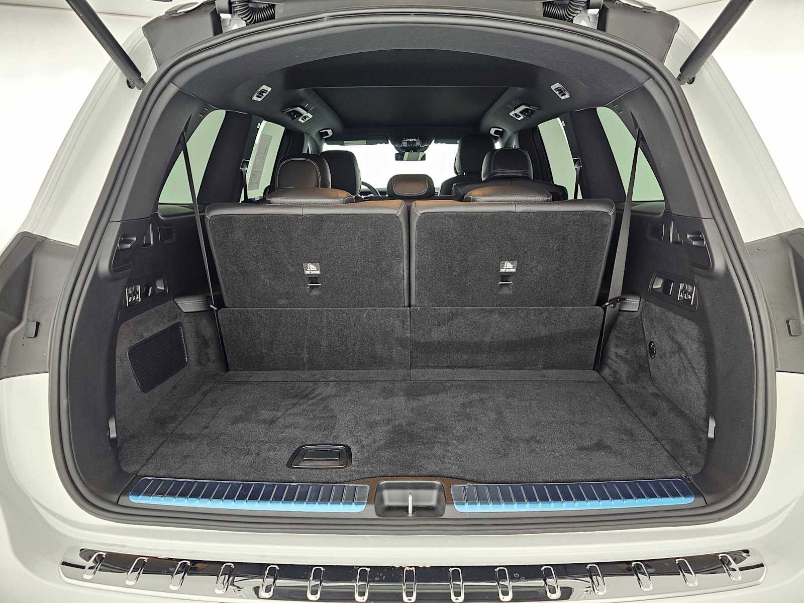 Used 2026 Mercedes-Benz GLS 580 4MATIC image 15