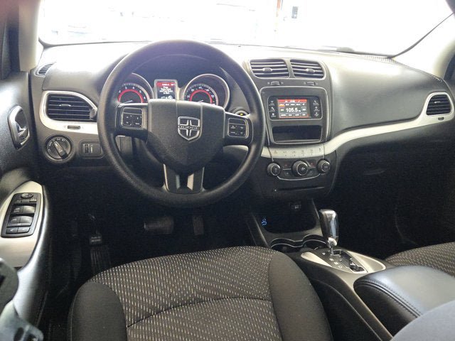 Used 2017 Dodge Journey SXT AWD/4WD image 15