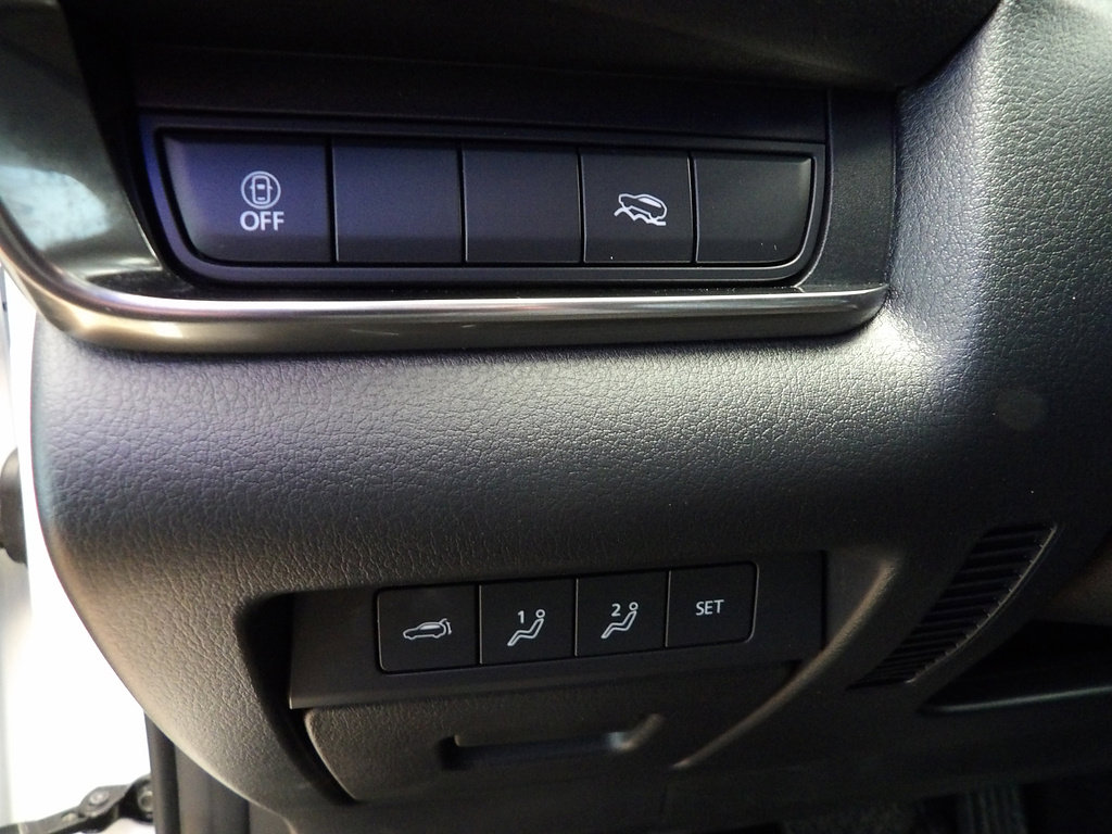 Certified 2023 MAZDA CX-30 AWD 2.5 S w/ Premium Package image 27