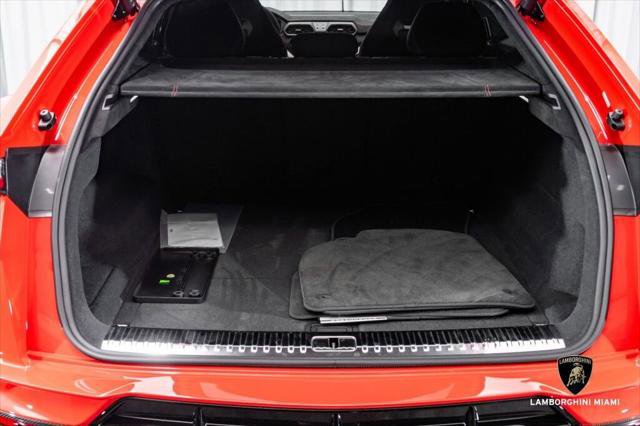 Used 2023 Lamborghini Urus Performante image 22
