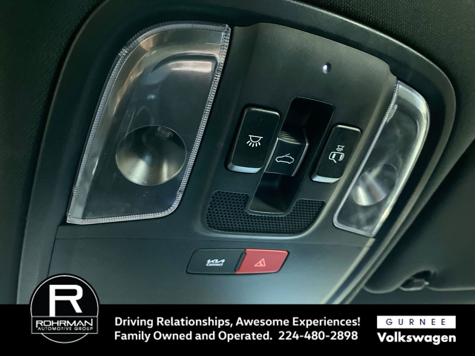 Used 2023 Kia Stinger GT-Line w/ Sun & Sound Package image 11