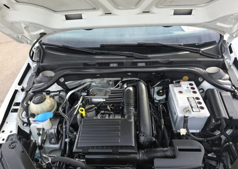 Used 2018 Volkswagen Jetta SE FWD image 16