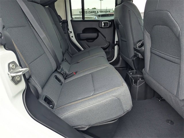 New 2025 Jeep Gladiator Sport image 29