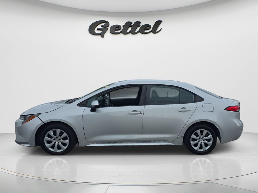 Used 2022 Toyota Corolla LE FWD image 8