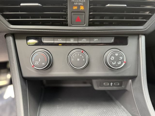 Used 2023 Volkswagen Jetta Sport FWD image 20