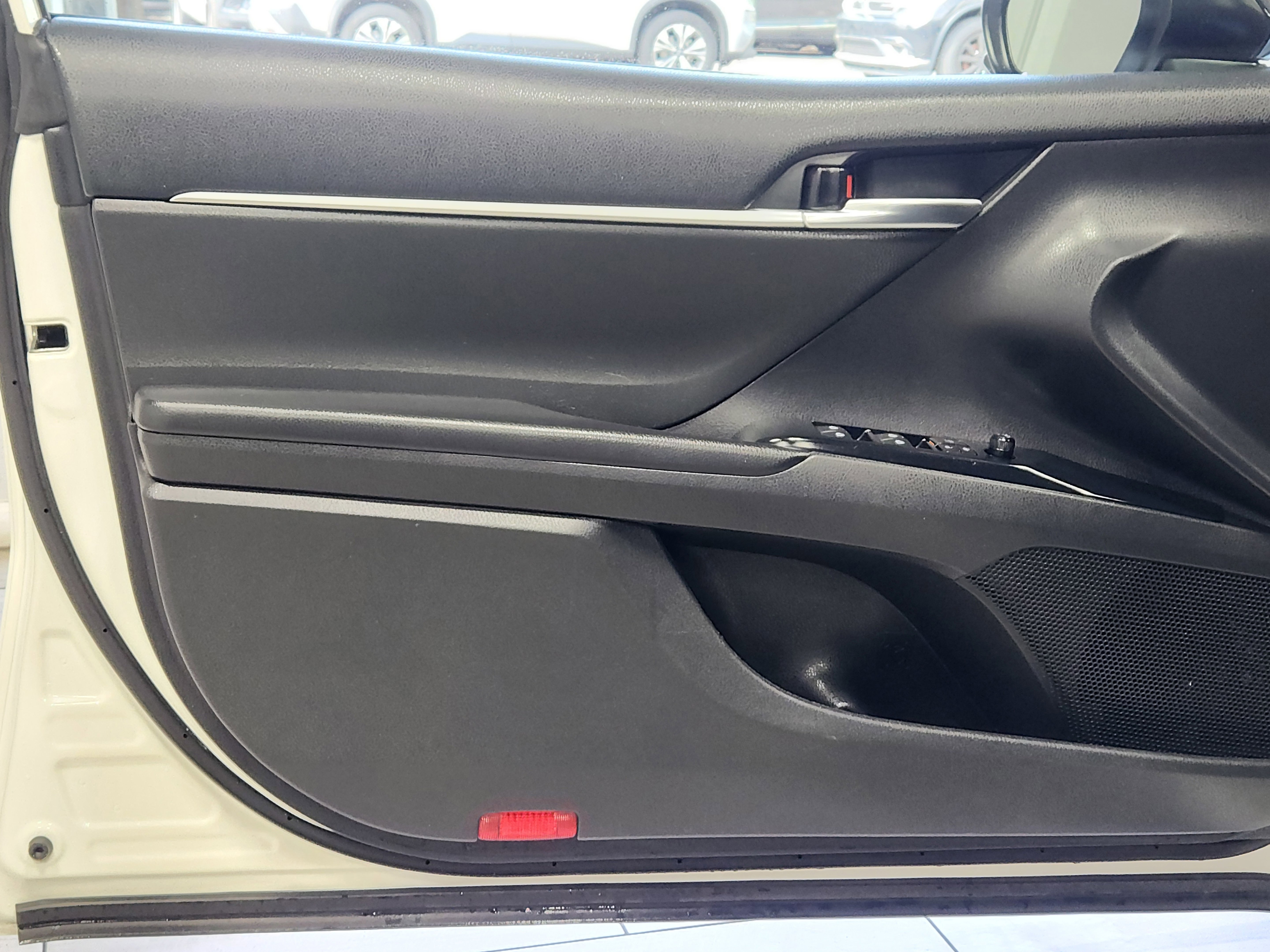 Used 2020 Toyota Camry TRD FWD image 10