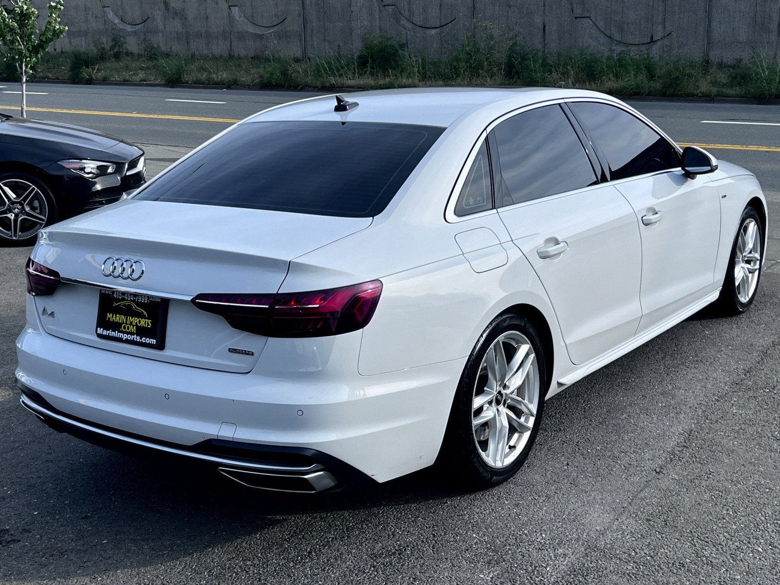 Used 2023 Audi A4 2.0T Premium Plus w/ Premium Plus Package AWD/4WD image 6
